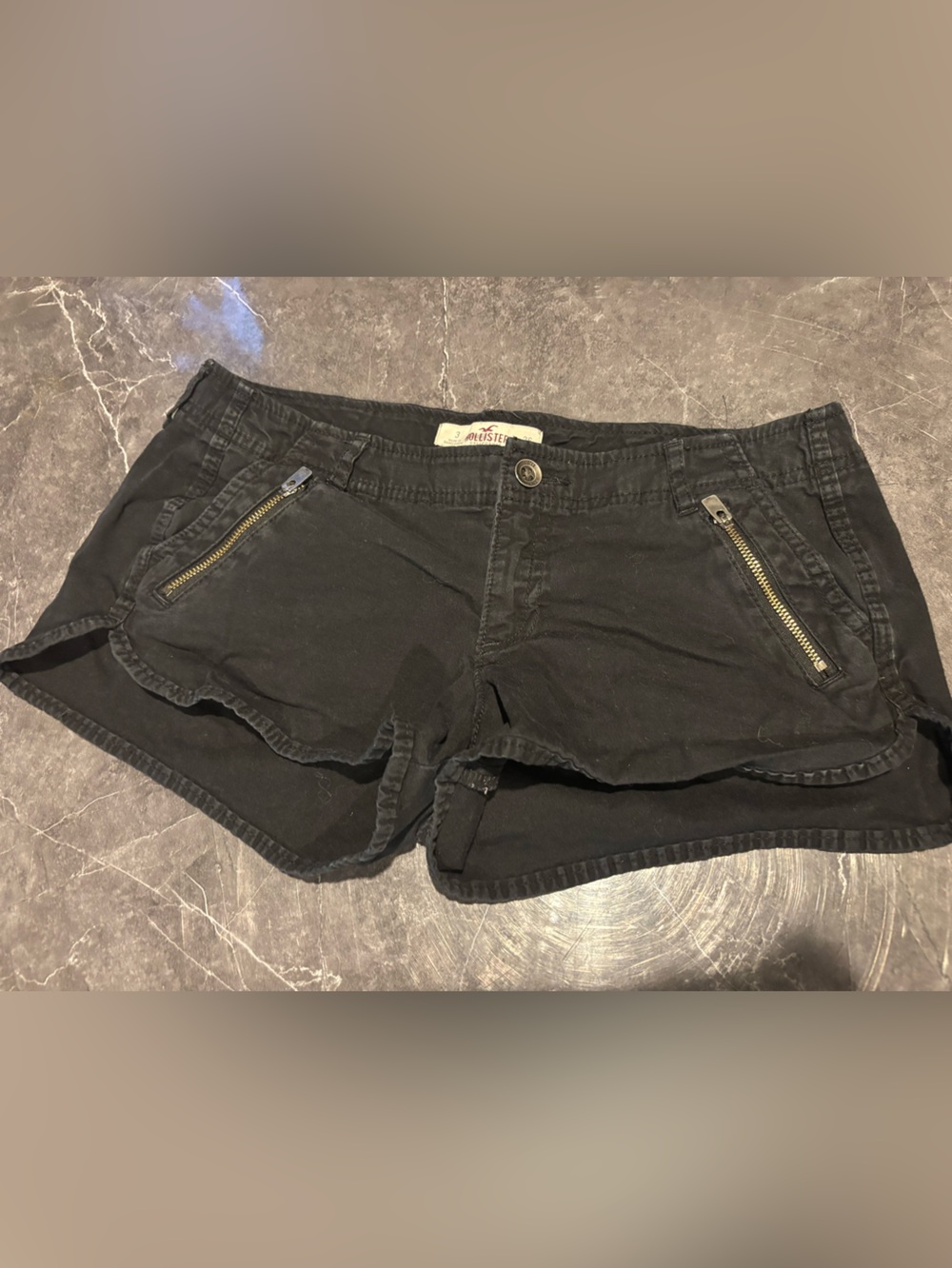 Hollister Black Low-Rise Bike Shorts with Zip Pockets